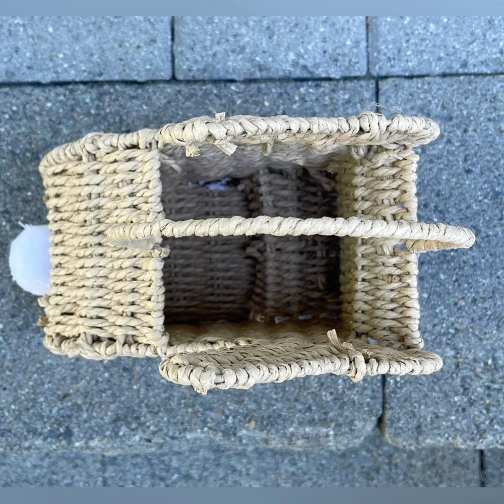 NEW Adorable Bunny Basket
